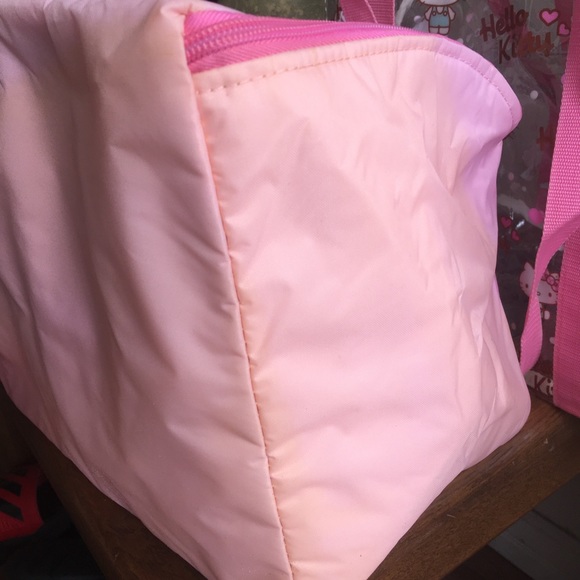 SOLD-Hello Kitty Insulated Tote Bag - Picture 6 of 7